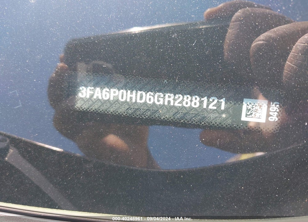 2016 FORD FUSION SE VIN: 3FA6P0HD6GR288121