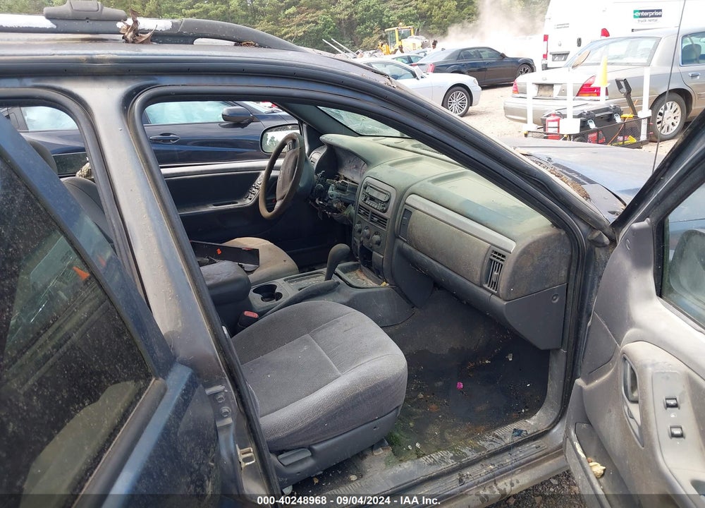 2001 JEEP GRAND CHEROKEE LAREDO VIN: 1J4GX48S41C526441