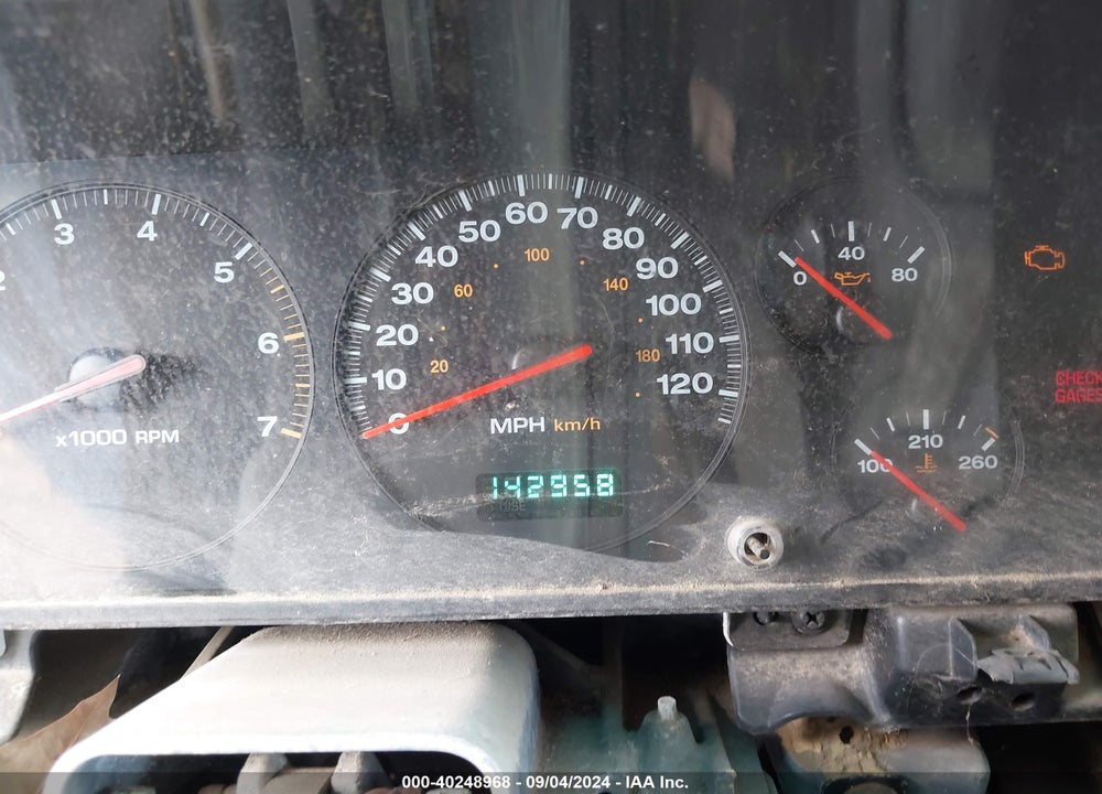 2001 JEEP GRAND CHEROKEE LAREDO VIN: 1J4GX48S41C526441