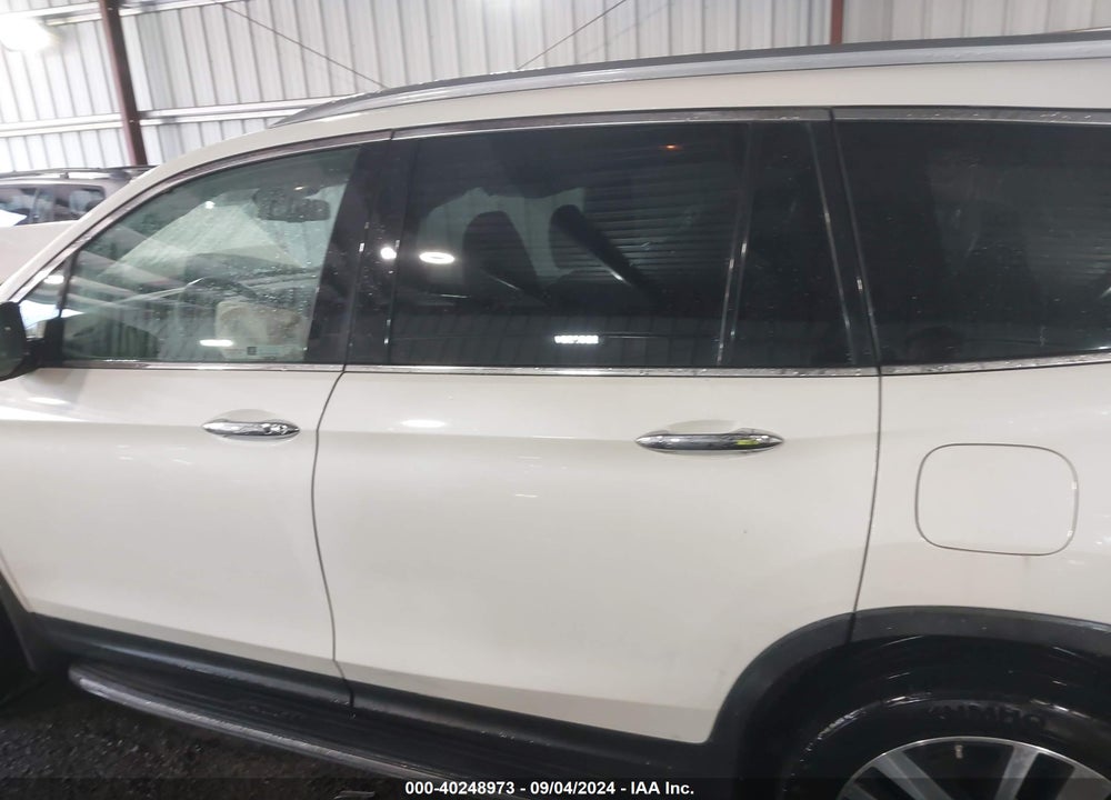 2017 HONDA PILOT ELITE VIN: 5FNYF6H03HB098303