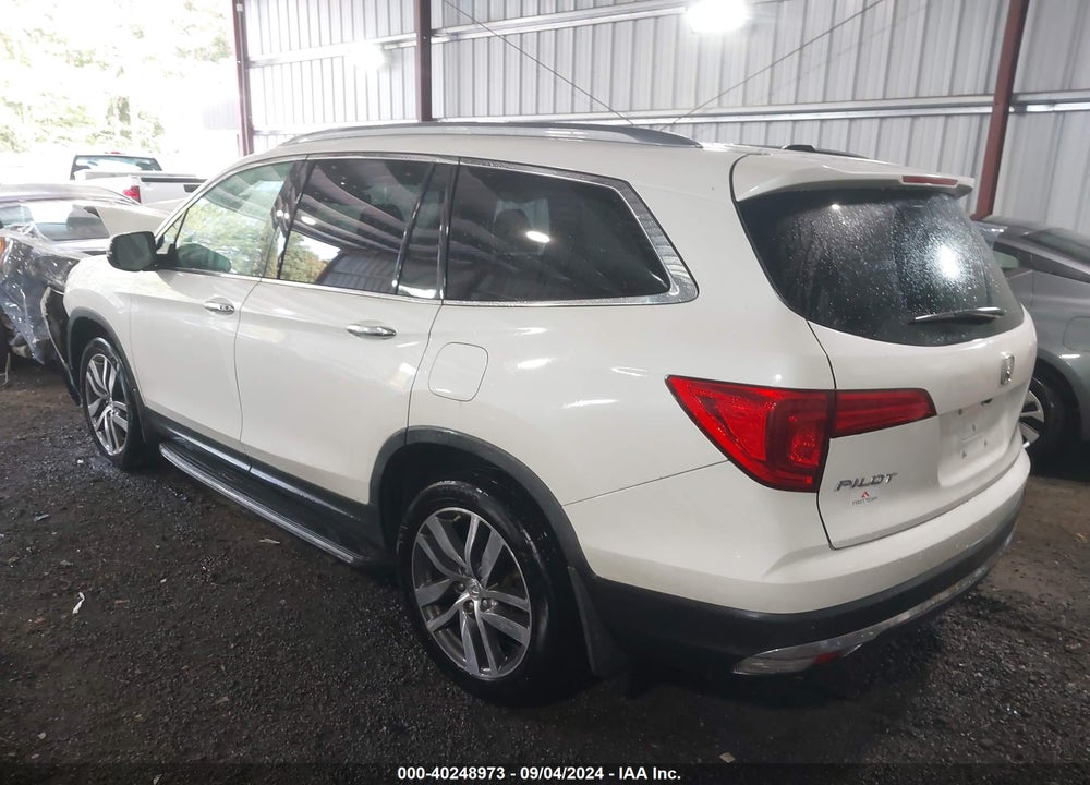 2017 HONDA PILOT ELITE VIN: 5FNYF6H03HB098303