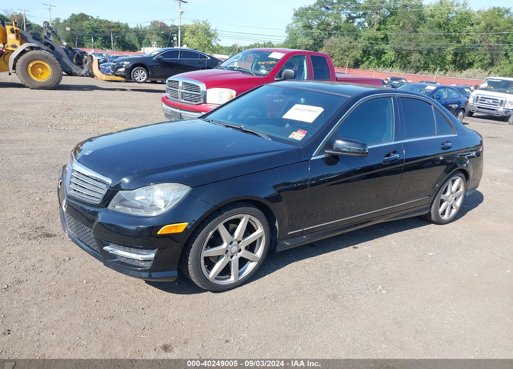 2014 MERCEDES-BENZ C 250 VIN: WDDGF4HB8EA960149