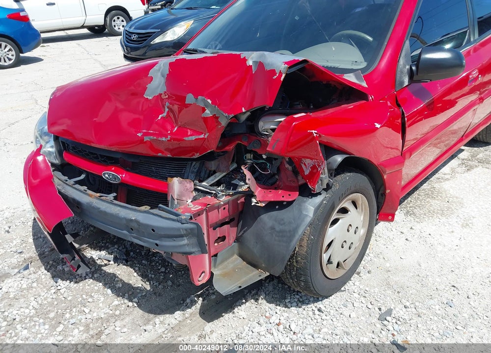 2005 KIA RIO VIN: KNADC125456383837