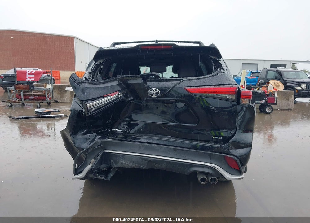 2023 TOYOTA HIGHLANDER XSE VIN: 5TDKDRAH6PS516179