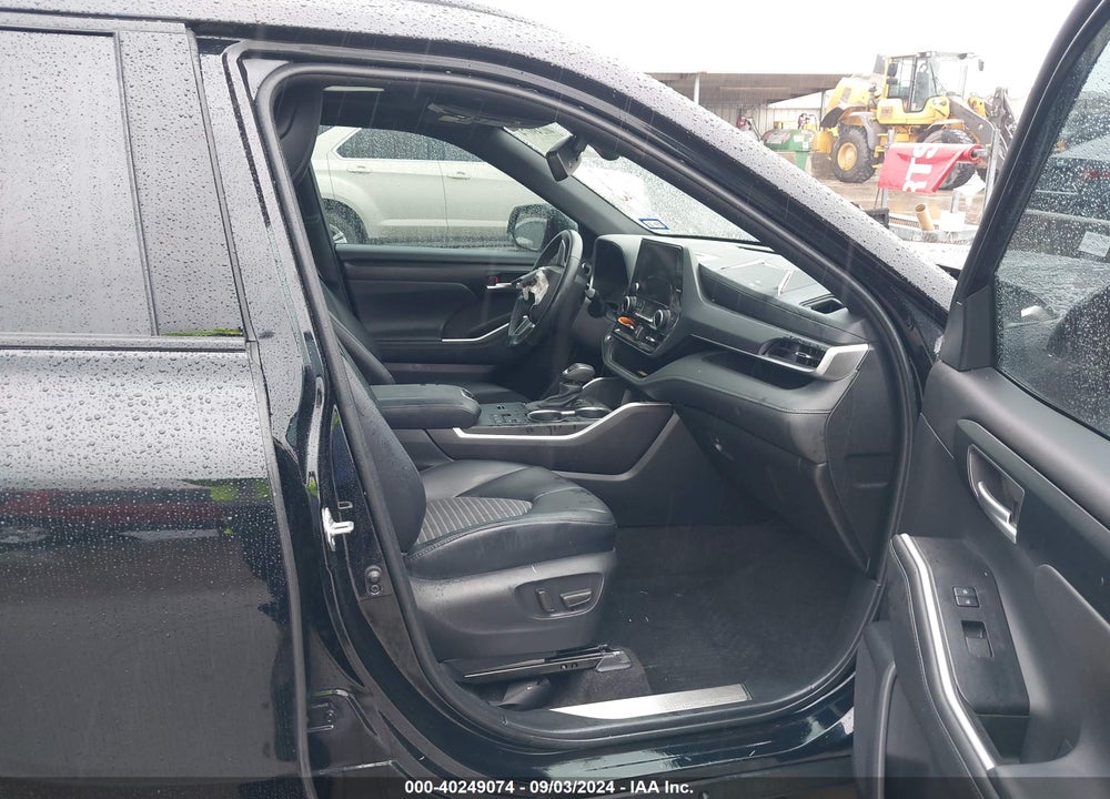 2023 TOYOTA HIGHLANDER XSE VIN: 5TDKDRAH6PS516179