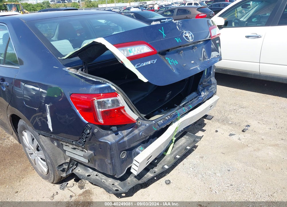 2014 TOYOTA CAMRY LE VIN: 4T1BF1FK7EU868093