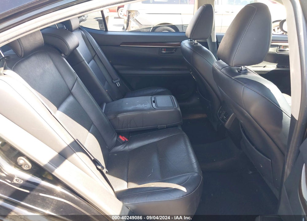 2014 LEXUS ES 350 VIN: JTHBK1GGXE2103545