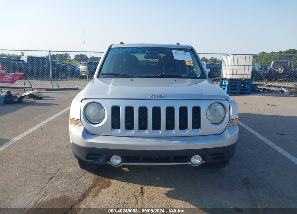 2011 JEEP PATRIOT LATITUDE X VIN: 1J4NF4GB5BD142109