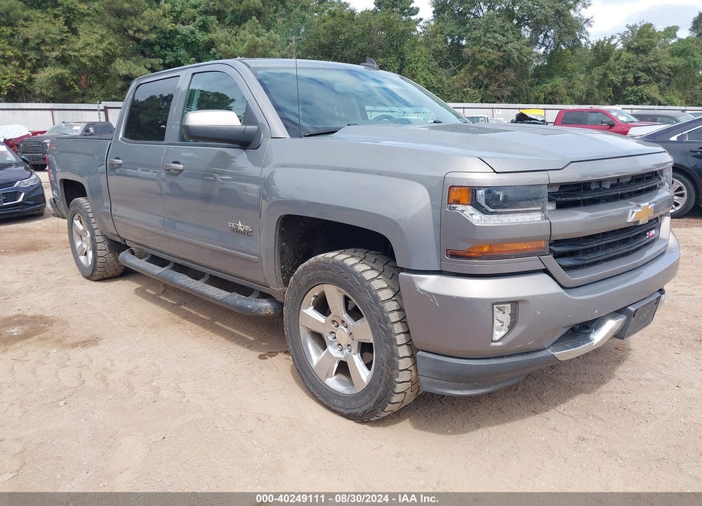 2017 CHEVROLET SILVERADO 1500 2LT VIN: 3GCUKREC4HG270200