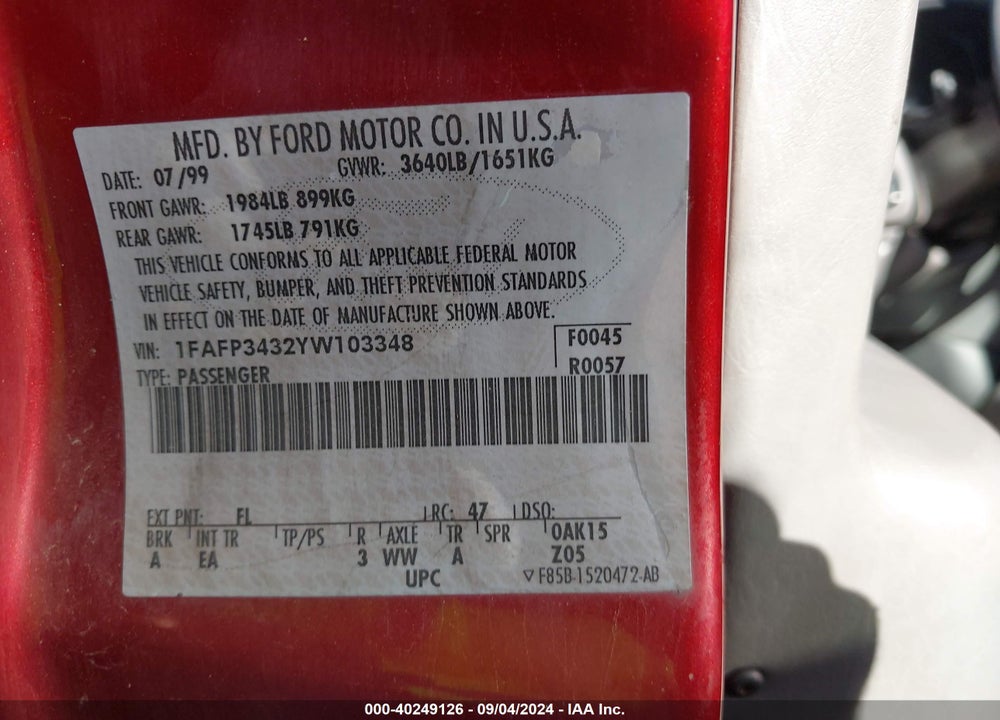 2000 FORD FOCUS SE VIN: 1FAFP3432YW103348