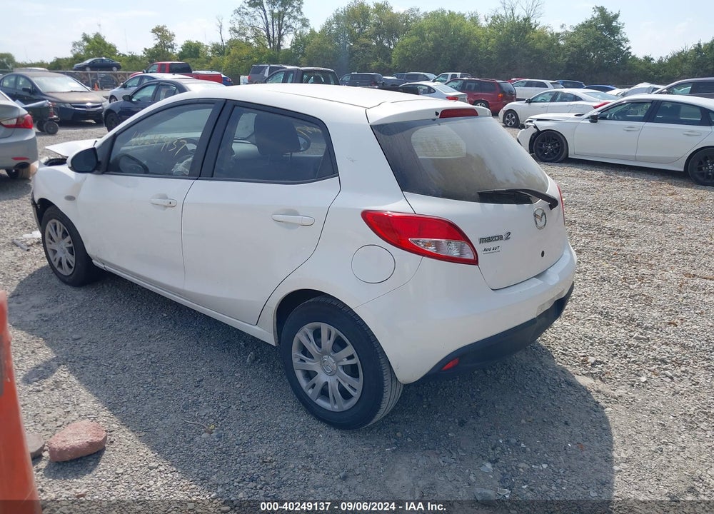 2011 MAZDA 2 SPORT VIN: JM1DE1HY5B0125372