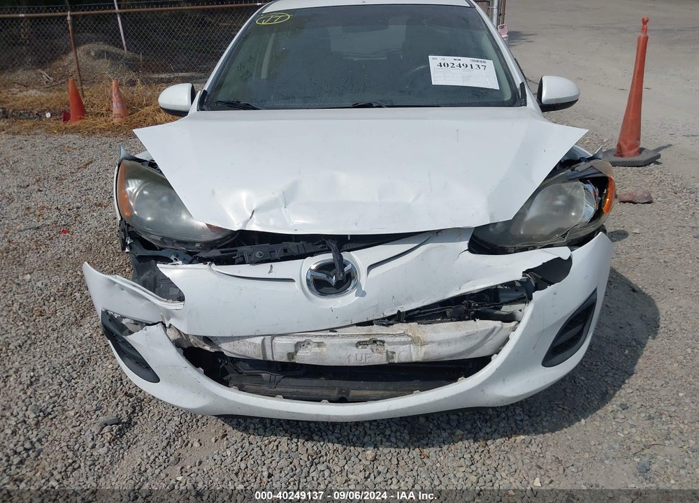 2011 MAZDA 2 SPORT VIN: JM1DE1HY5B0125372