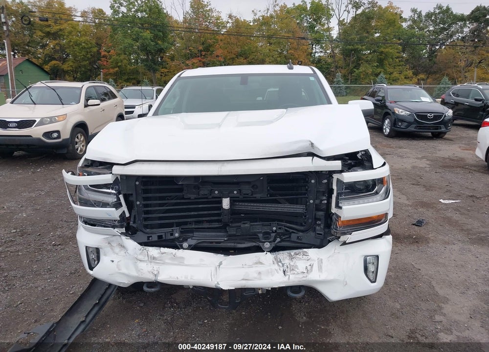2017 CHEVROLET SILVERADO 1500 2LT VIN: 1GCVKREC2HZ180547