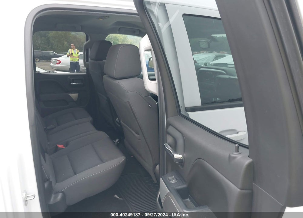 2017 CHEVROLET SILVERADO 1500 2LT VIN: 1GCVKREC2HZ180547