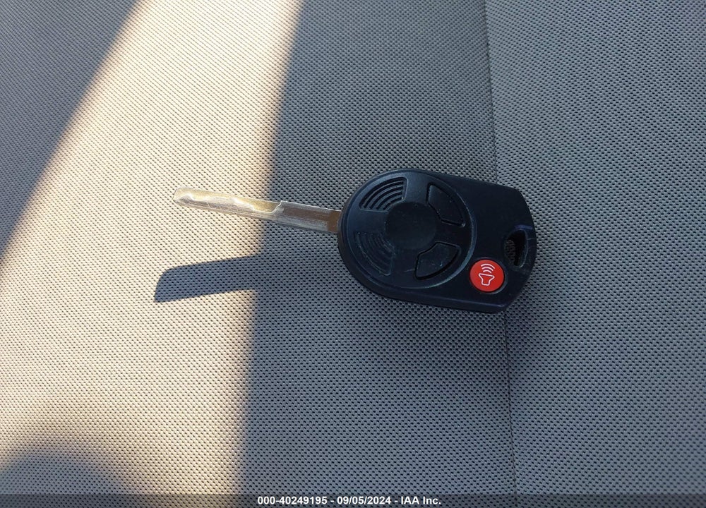 2015 FORD ESCAPE SE VIN: 1FMCU9G99FUA19623