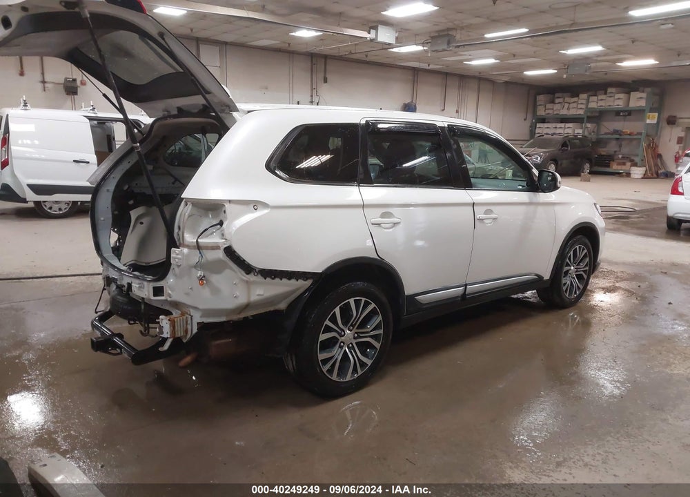 2017 MITSUBISHI OUTLANDER SE VIN: JA4AZ3A3XHZ031830