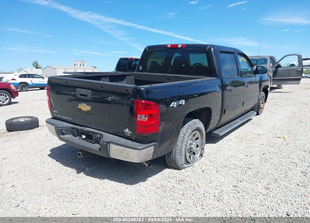 2011 CHEVROLET SILVERADO 1500 LS VIN: 3GCPKREA9BG332189