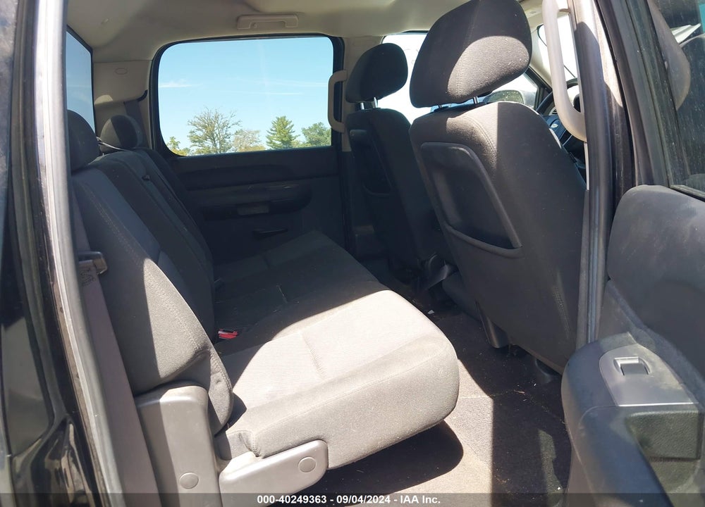 2011 CHEVROLET SILVERADO 1500 LS VIN: 3GCPKREA9BG332189