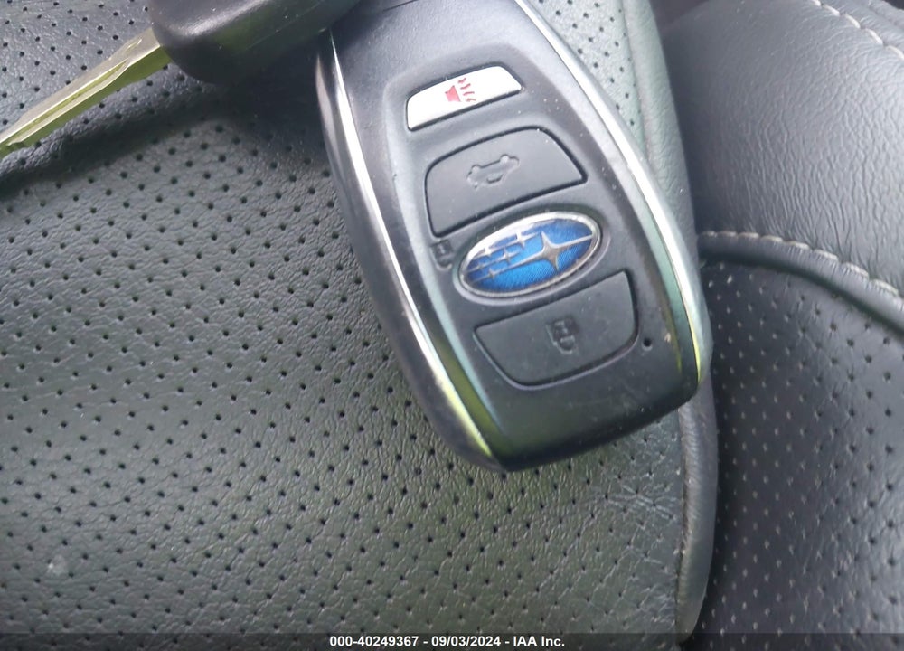 2021 SUBARU ASCENT LIMITED VIN: 4S4WMAMD8M3451467