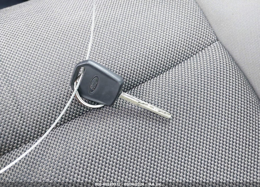 2018 FORD F-150 XL VIN: 1FTMF1CB9JFE01483