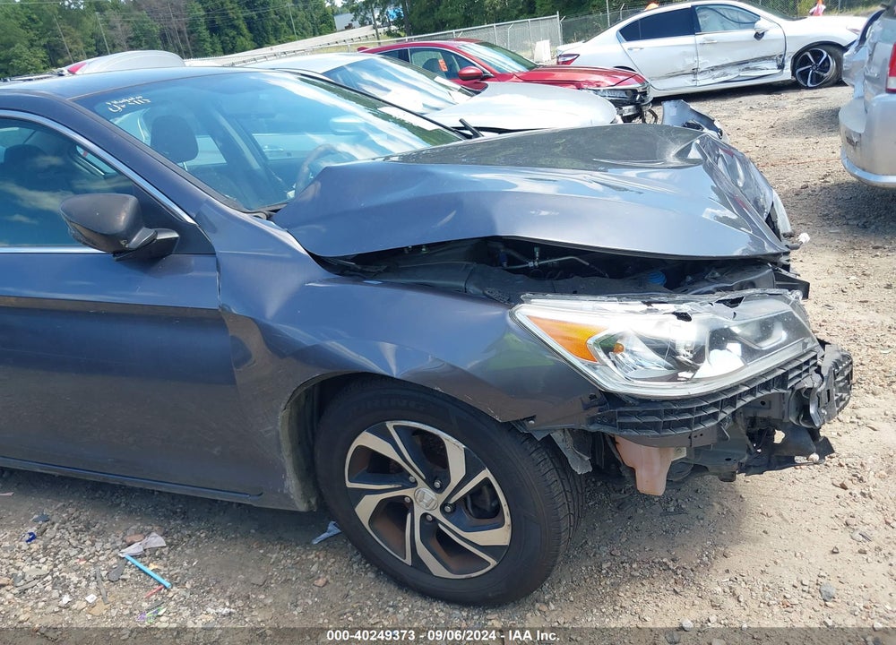 2017 HONDA ACCORD VIN: 1HGCR2F3XHA193863
