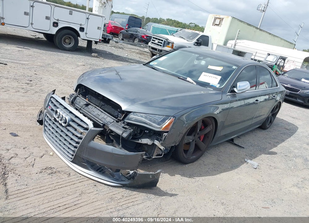 2014 AUDI S8 4.0T VIN: WAUD2AFD5EN007139
