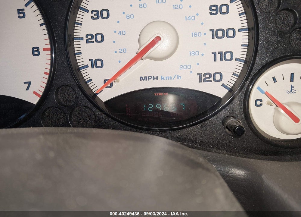 2004 JEEP LIBERTY SPORT VIN: 1J4GL48K74W266549