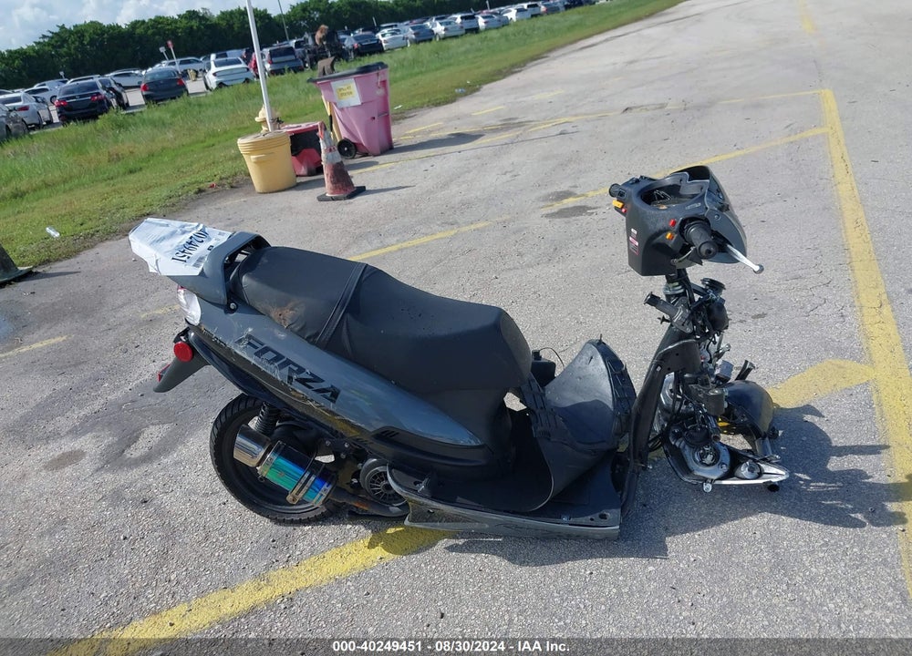 2024 YIBEN 15 SERIES VIN: LYDYFTKH3R1500136