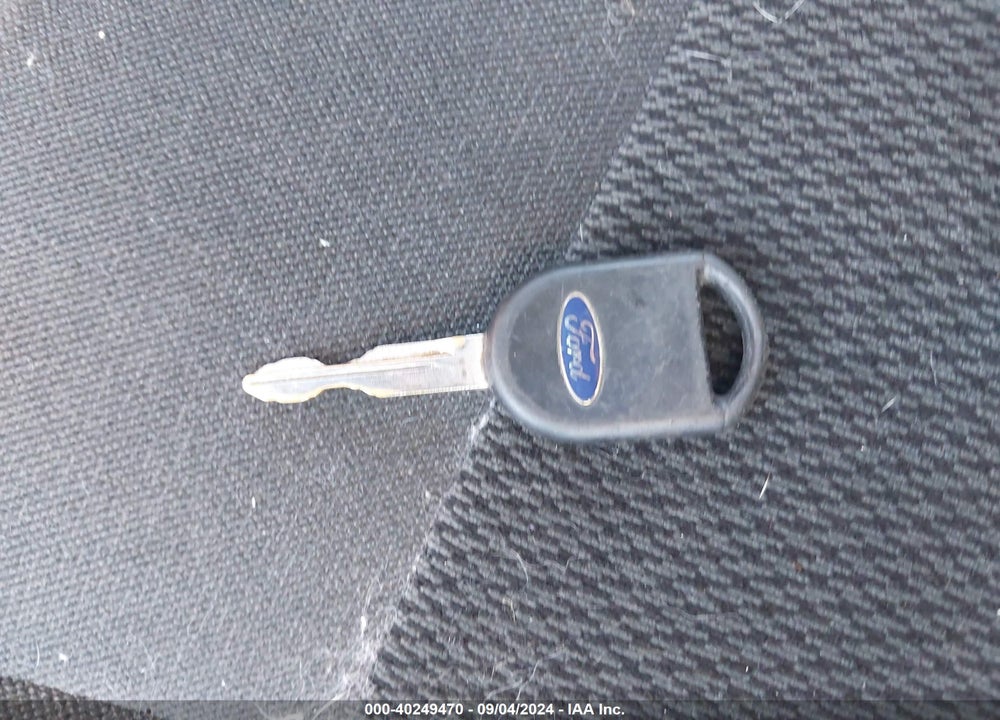 2003 FORD TAURUS SE VIN: 1FAFP53U53G115860