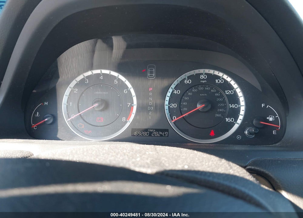 2011 HONDA ACCORD 2.4 EX VIN: 1HGCP2F77BA043077
