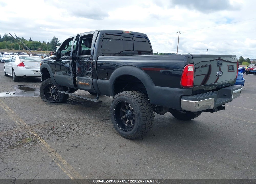 2011 FORD F-350 LARIAT VIN: 1FT8W3BT7BEA21282