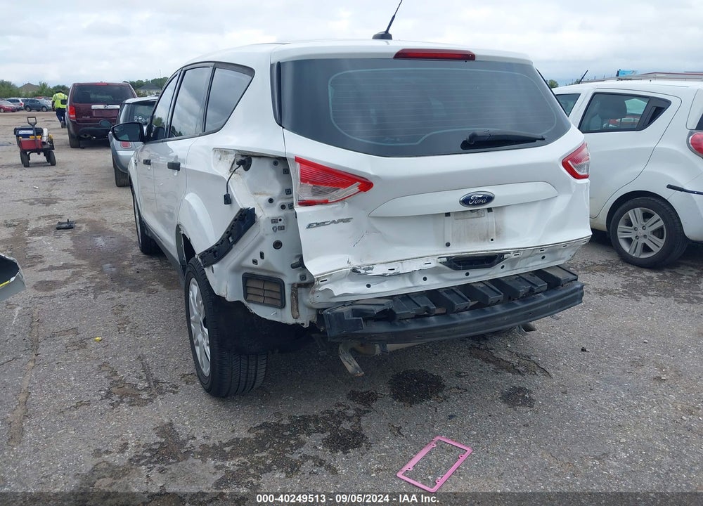 2016 FORD ESCAPE S VIN: 1FMCU0F74GUA38870