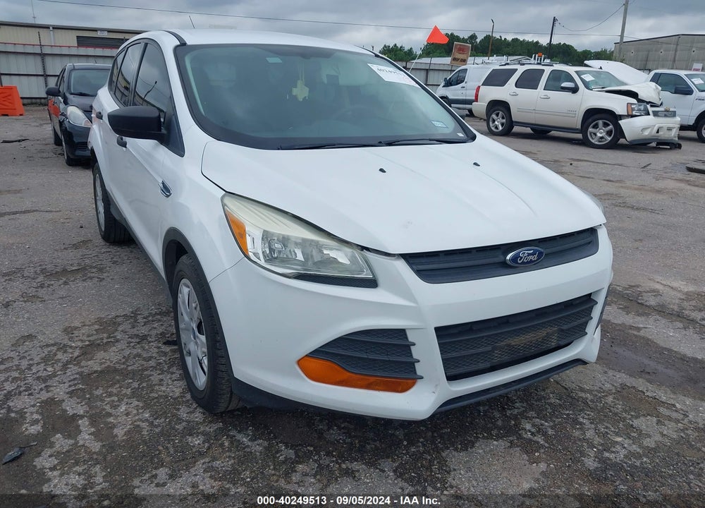 2016 FORD ESCAPE S VIN: 1FMCU0F74GUA38870