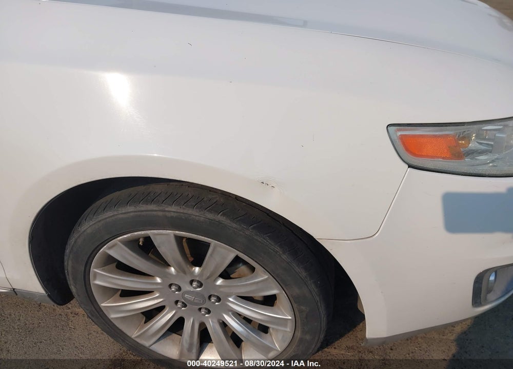 2009 LINCOLN MKS VIN: 1LNHM93R39G619312