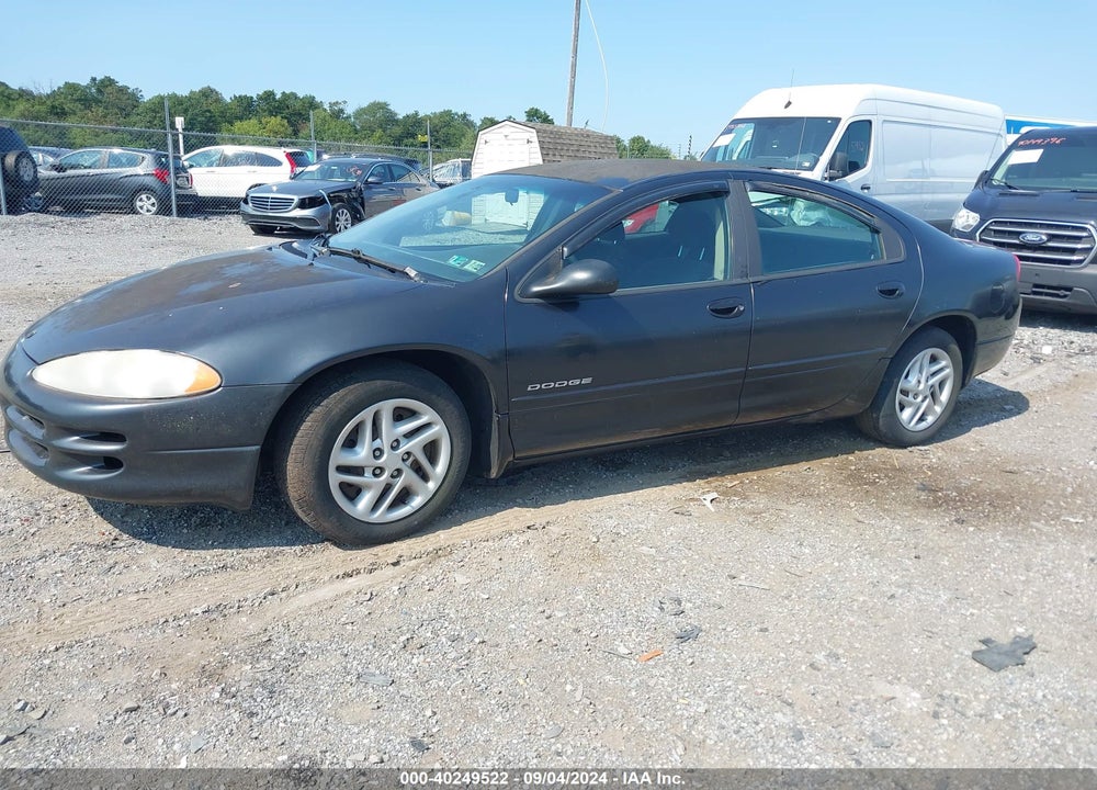 2000 DODGE INTREPID VIN: 2B3HD46R3YH275973