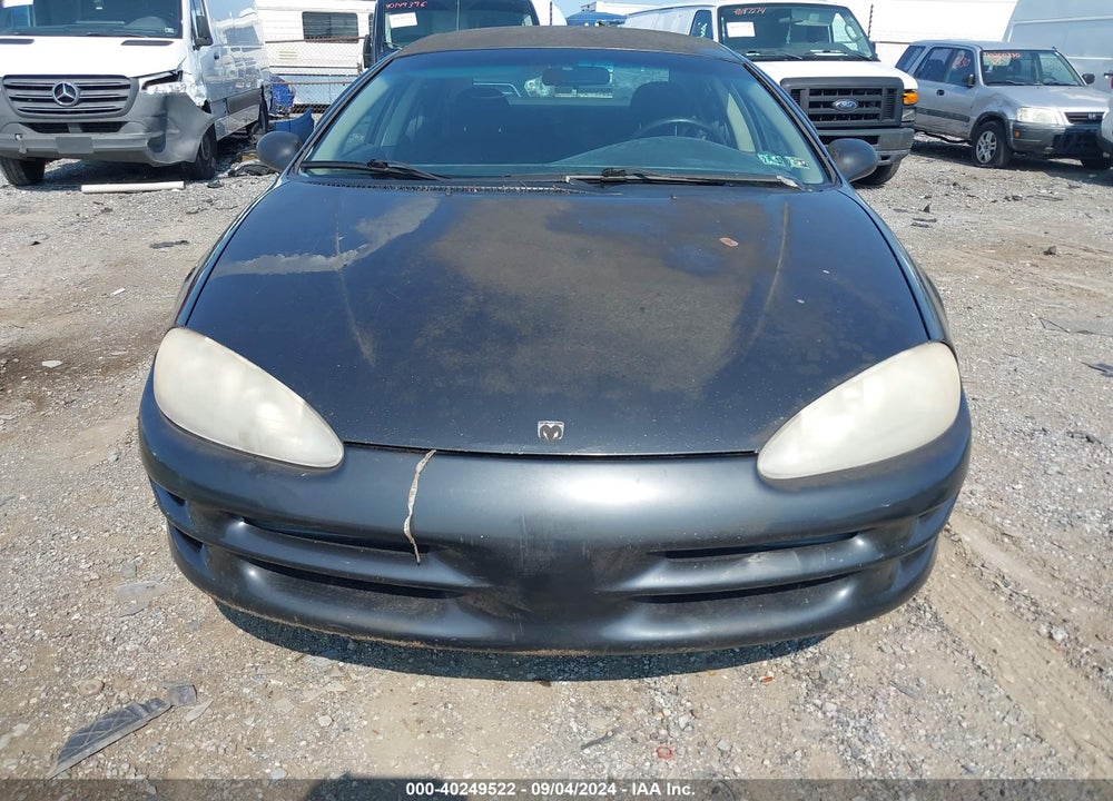 2000 DODGE INTREPID VIN: 2B3HD46R3YH275973