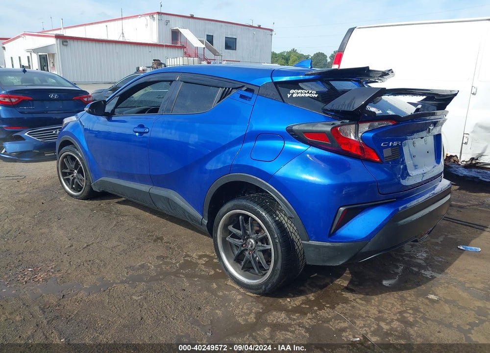 2018 TOYOTA C-HR XLE PREMIUM VIN: JTNKHMBX2J1001256