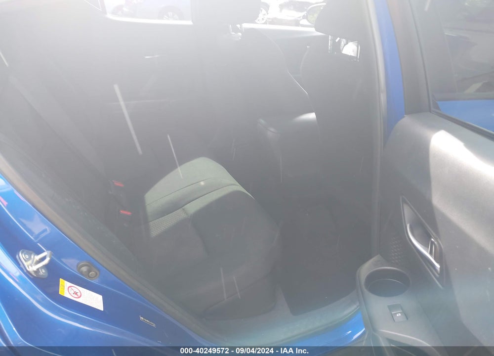 2018 TOYOTA C-HR XLE PREMIUM VIN: JTNKHMBX2J1001256