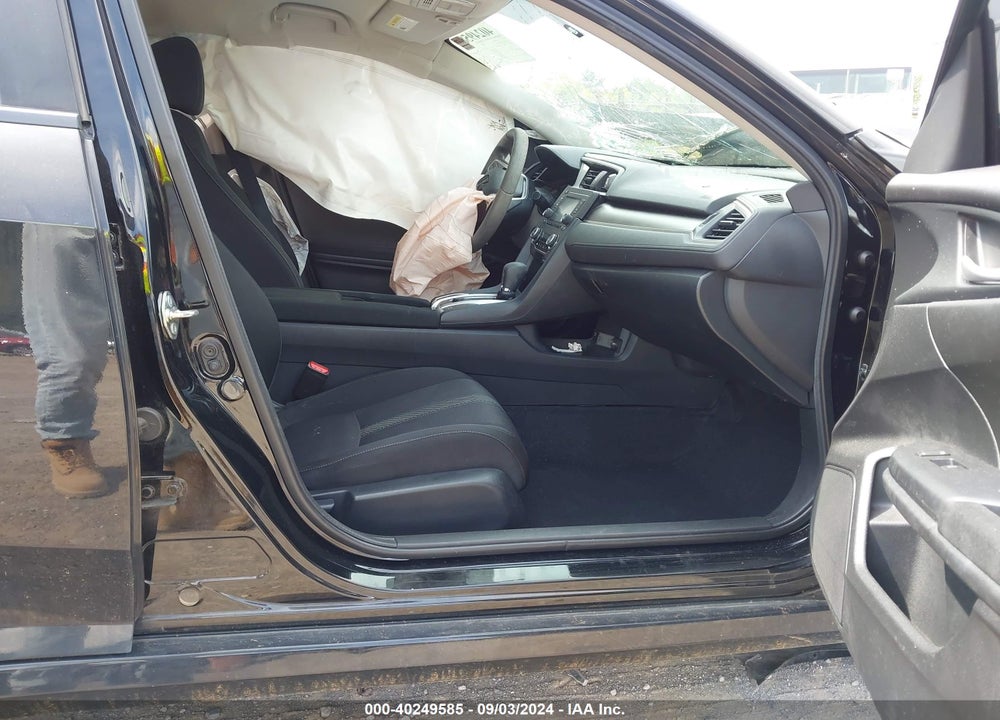 2016 HONDA CIVIC LX VIN: 19XFC2F5XGE095376