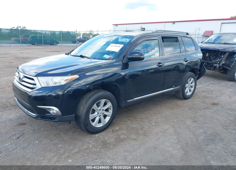 2013 TOYOTA HIGHLANDER SE V6 VIN: 5TDBK3EH5DS176080