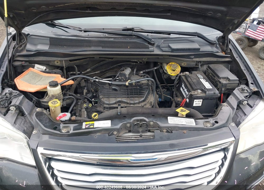 2014 CHRYSLER TOWN & COUNTRY TOURING VIN: 2C4RC1BG2ER469473