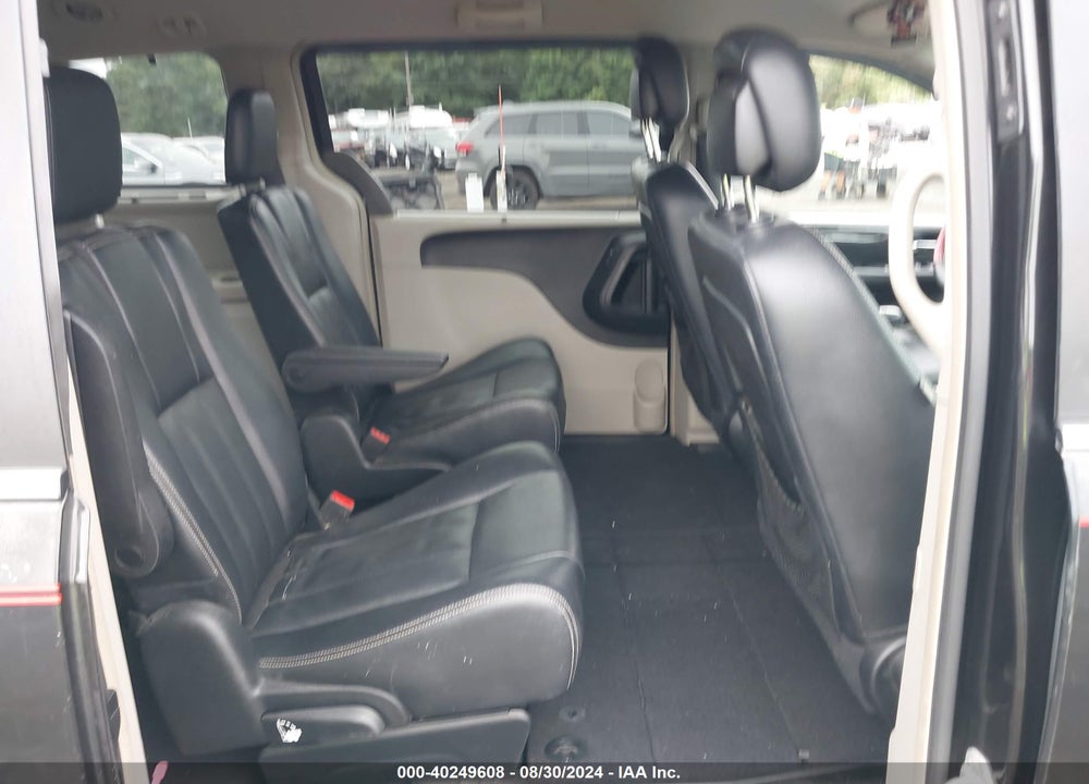 2014 CHRYSLER TOWN & COUNTRY TOURING VIN: 2C4RC1BG2ER469473