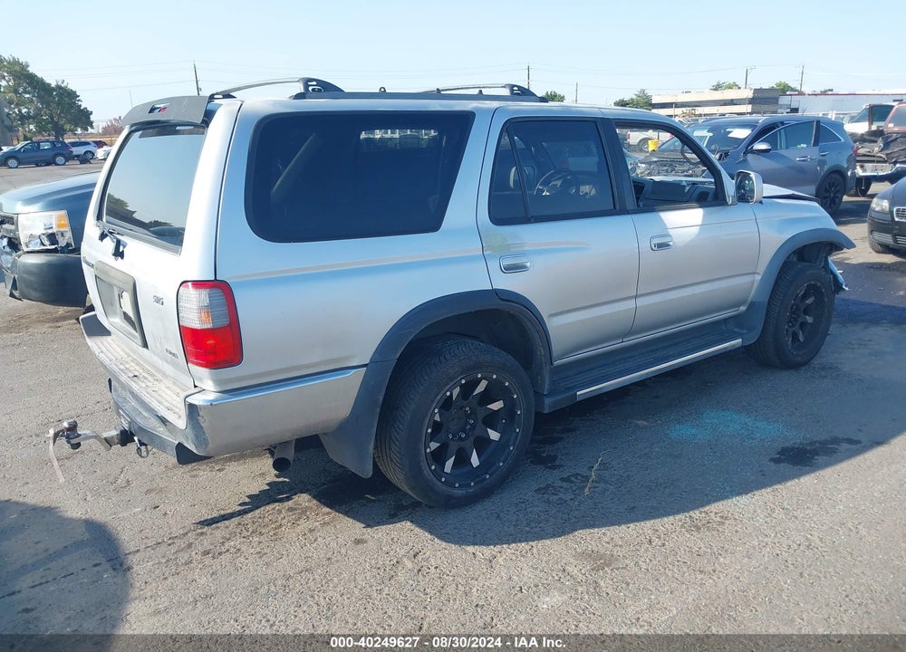 2000 TOYOTA 4RUNNER SR5 V6 VIN: JT3GN86R9Y0169311
