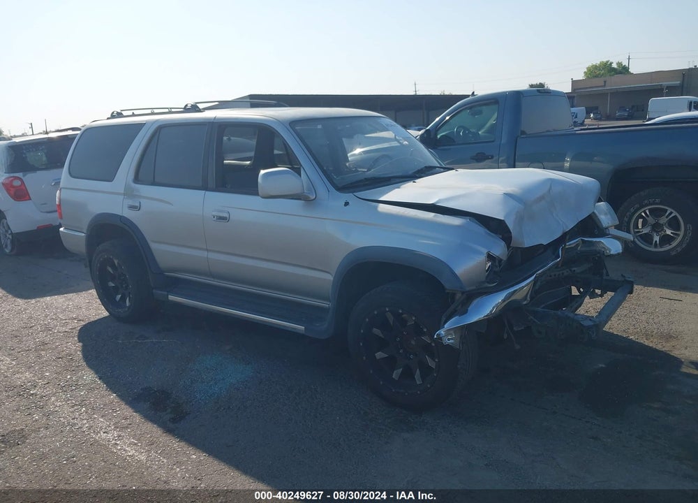 2000 TOYOTA 4RUNNER SR5 V6 VIN: JT3GN86R9Y0169311