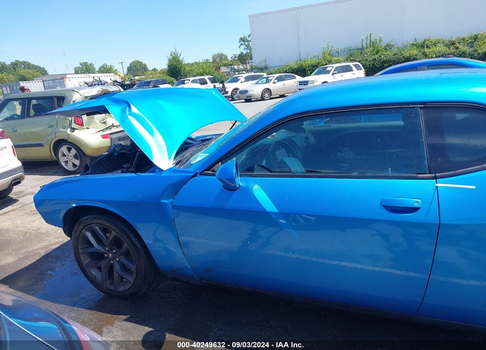 2019 DODGE CHALLENGER SXT VIN: 2C3CDZAG9KH574231