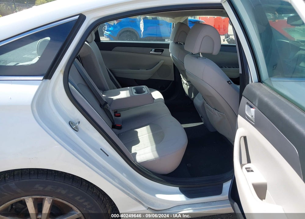 2017 HYUNDAI SONATA SE VIN: 5NPE24AF7HH552488