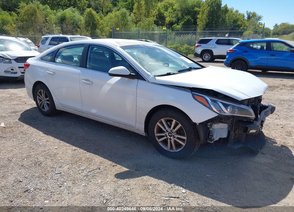 2017 HYUNDAI SONATA SE VIN: 5NPE24AF7HH552488