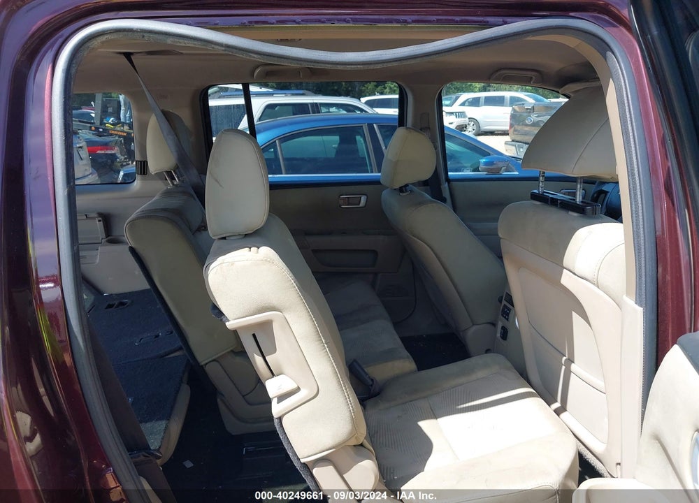 2012 HONDA PILOT LX VIN: 5FNYF3H21CB036911