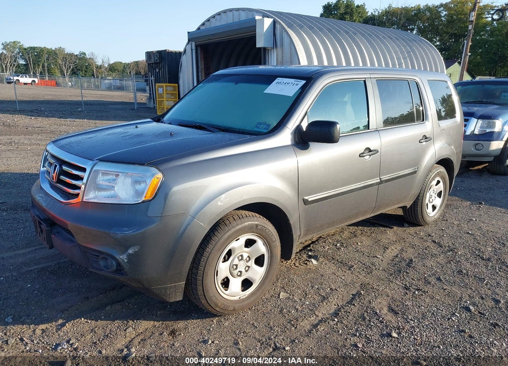 2012 HONDA PILOT LX VIN: 5FNYF4H28CB071676