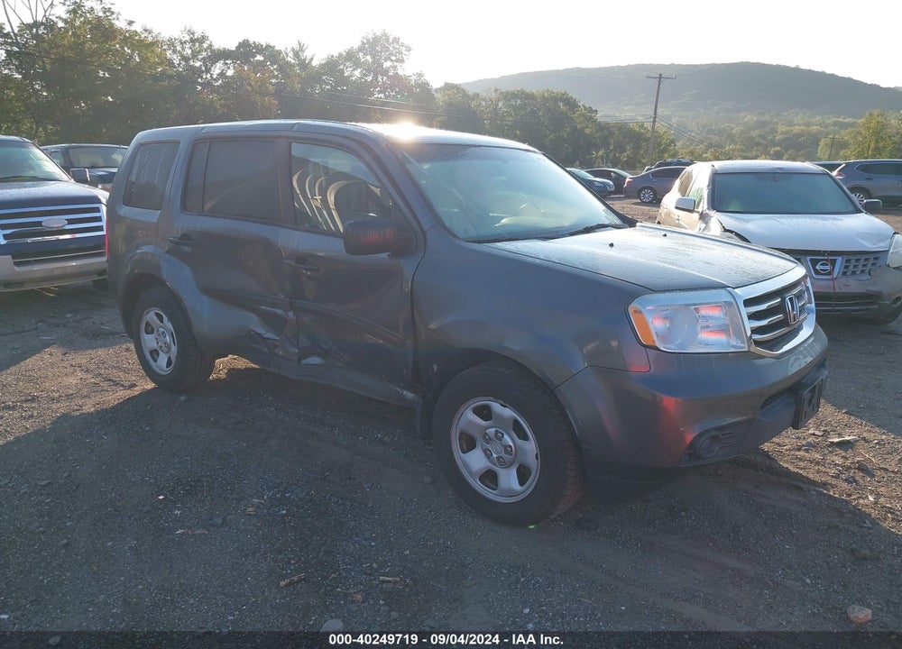 2012 HONDA PILOT LX VIN: 5FNYF4H28CB071676